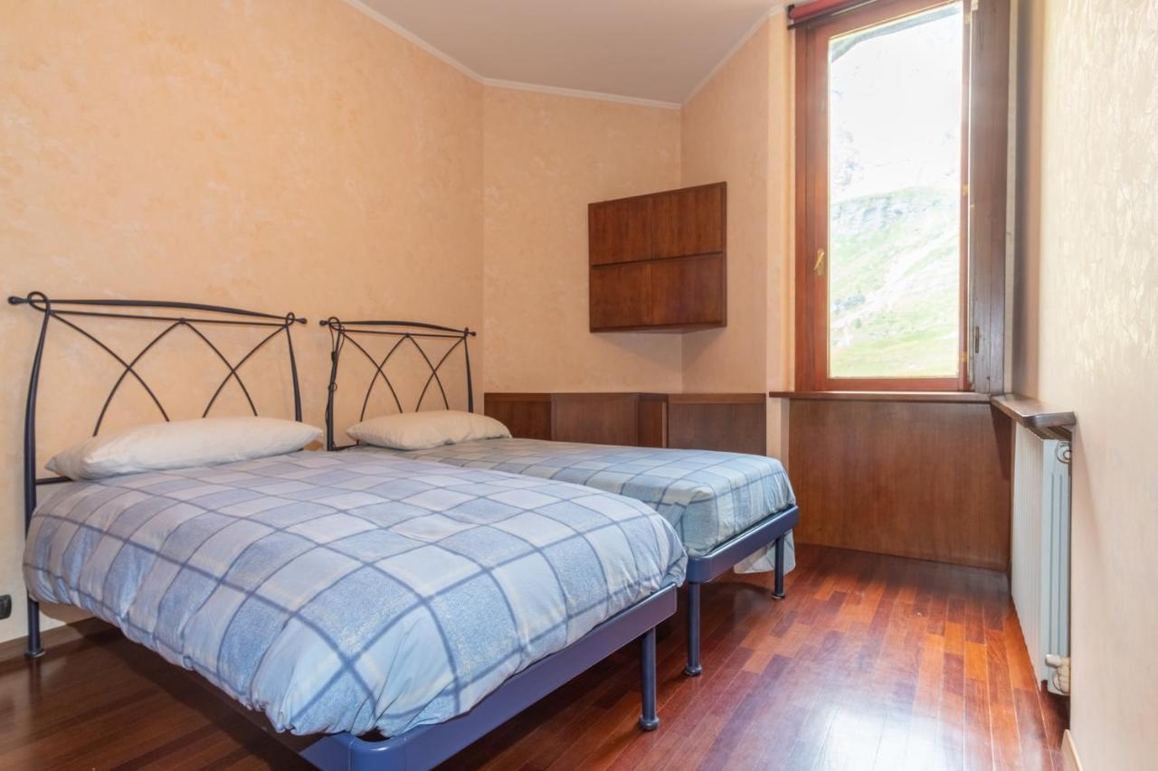 Monte Cervino Apartment As4 Breuil-Cervinia Bagian luar foto
